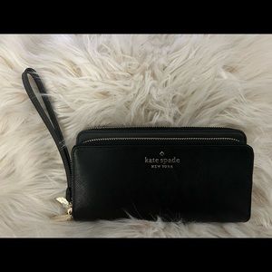 Kate Spade Staci Large Carryall Wristlet